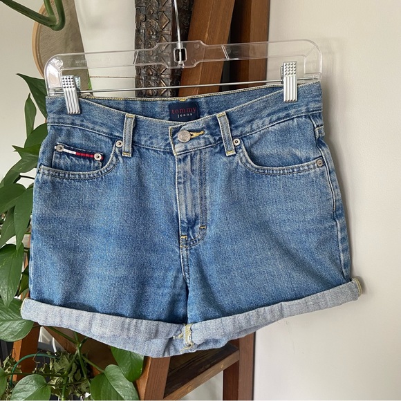 Tommy Hilfiger Pants - Vintage Y2K Tommy Jeans Hilfiger Light Wash High Waist Mom Hipster Shorts